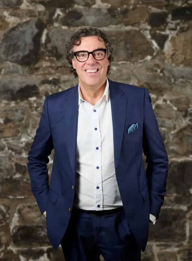 Me Michel Swanston